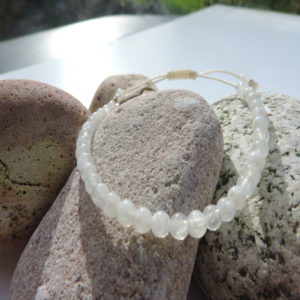 Pierre de Lune Blanche